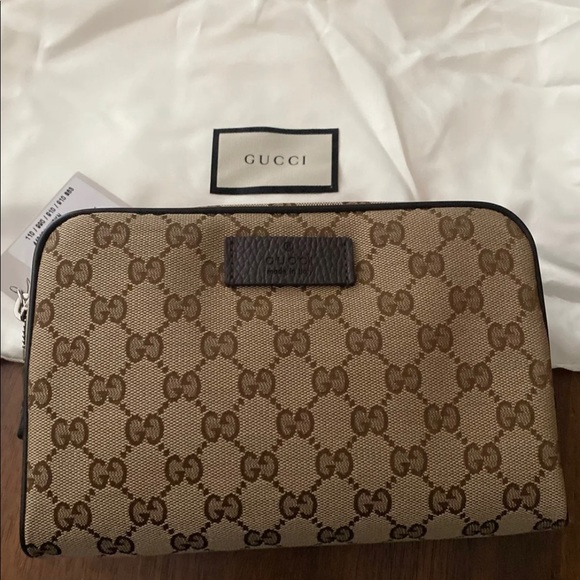 Gucci Handbags - SAVE‼️ NWT Authentic Gucci Fanny Pack